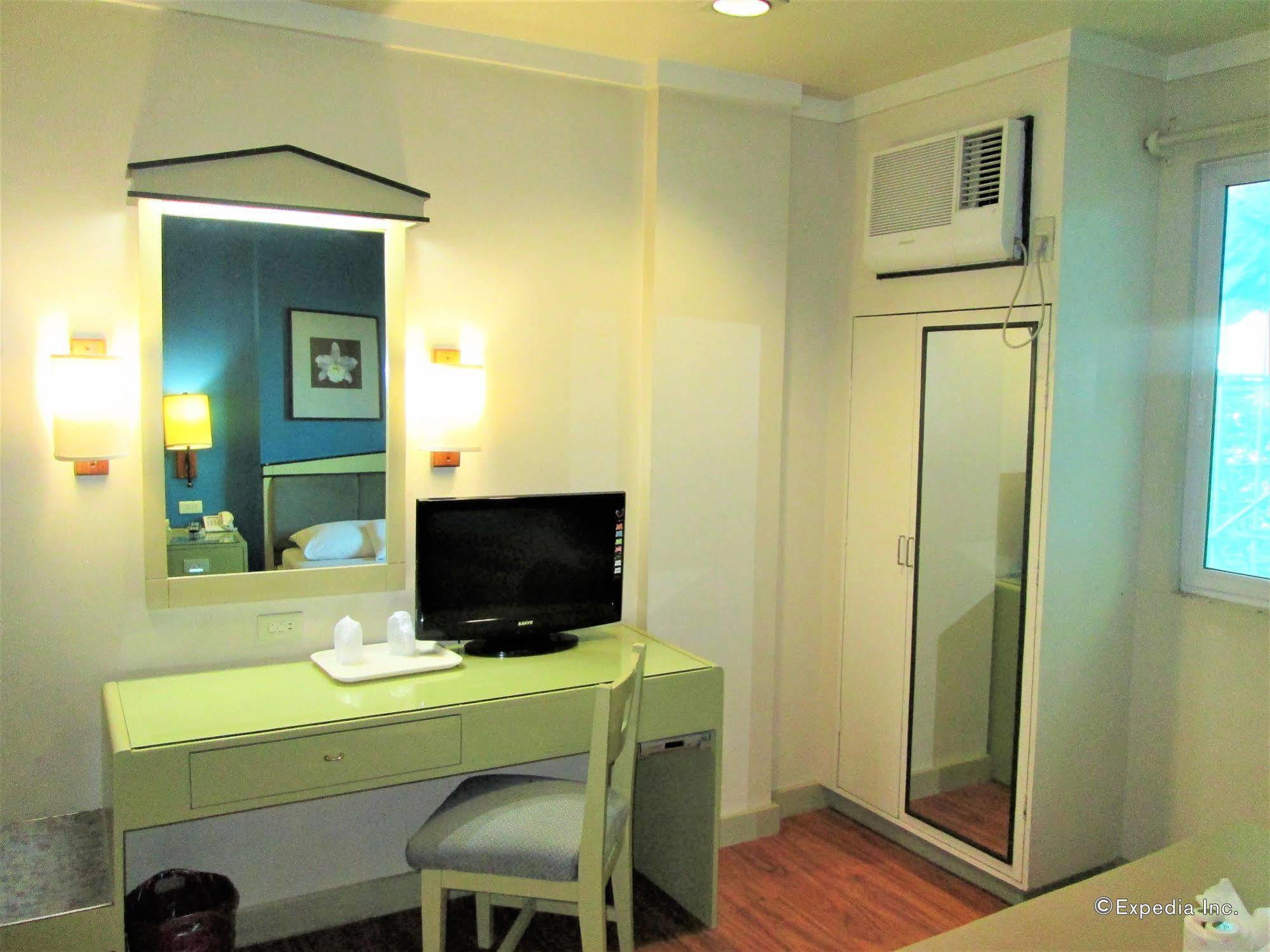 New Dawn Pensionne House Cagayan de Oro Zewnętrze zdjęcie